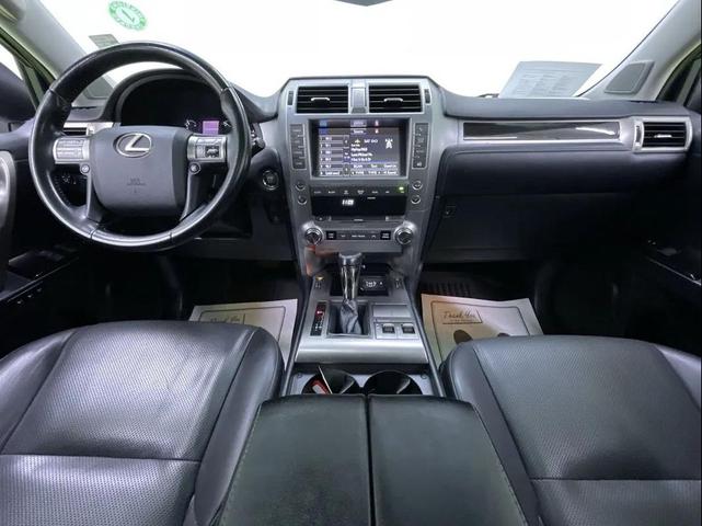 Photo of 2018 White Lexus GX 460