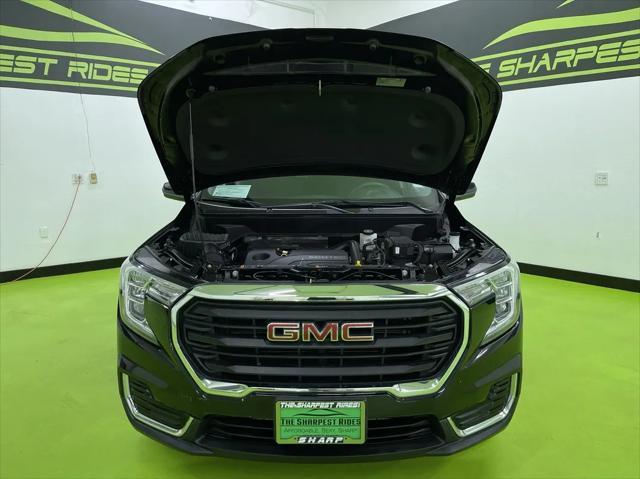Photo of 2022 Black GMC Terrain