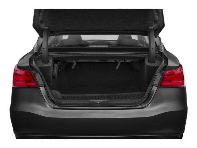 Photo of 2018 Silver Nissan Maxima