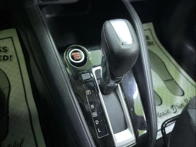 Photo of 2020 Gray Nissan Kicks