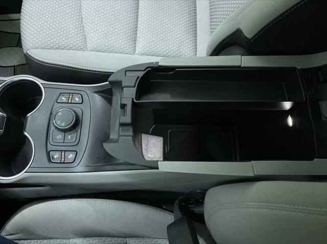 Photo of 2023 White GMC Terrain