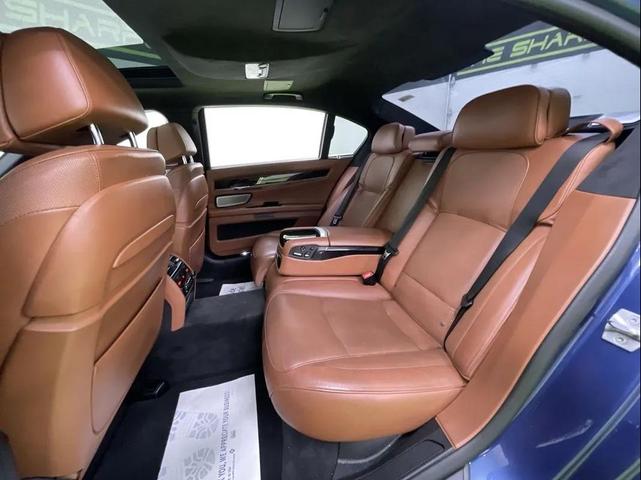 Photo of 2014 Blue BMW ALPINA B7