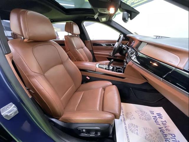 Photo of 2014 Blue BMW ALPINA B7