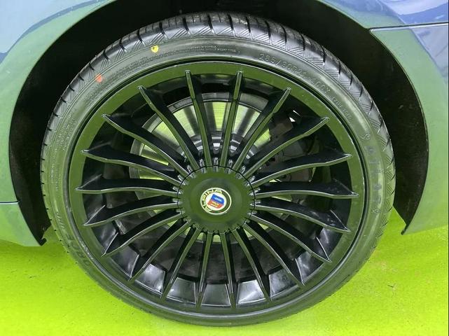 Photo of 2014 Blue BMW ALPINA B7