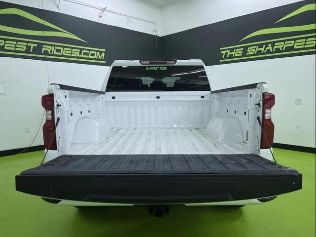 Photo of 2023 White Chevrolet Silverado 1500
