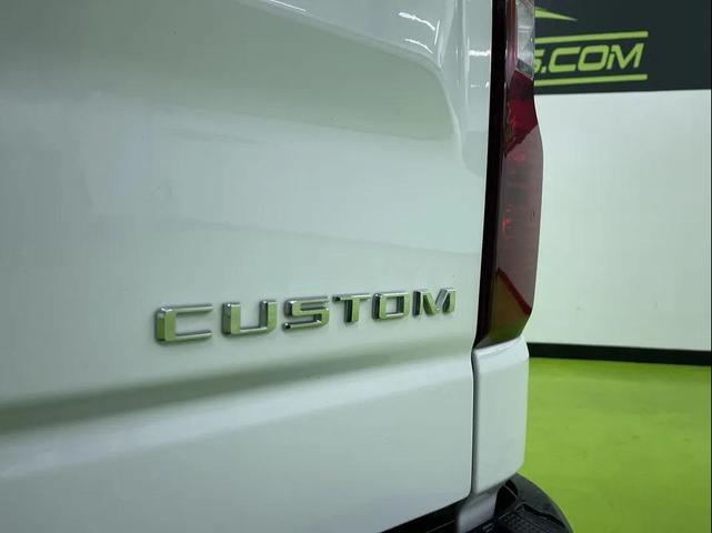 Photo of 2023 White Chevrolet Silverado 1500