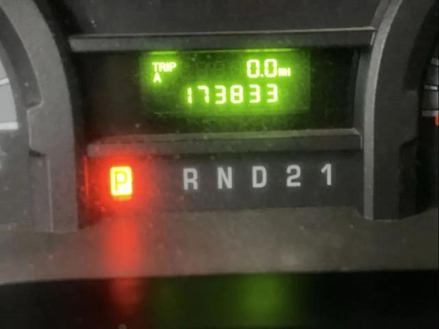 Photo of 2012 White Ford E350 Super Duty