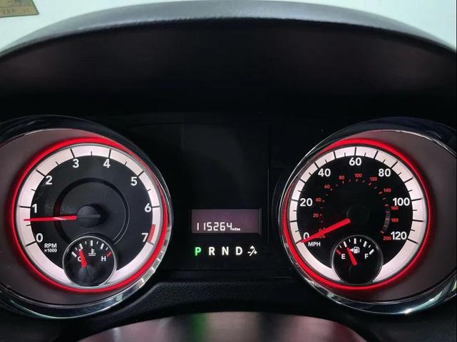 Photo of 2017 White Dodge Grand Caravan