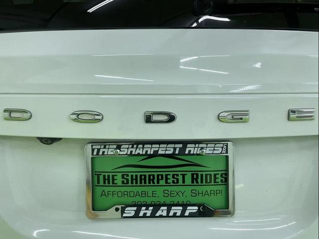 Photo of 2017 White Dodge Grand Caravan