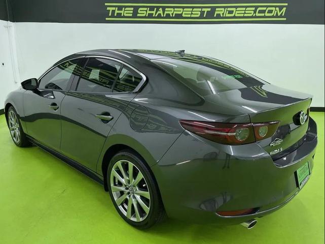 Photo of 2020 Gray Mazda Mazda3