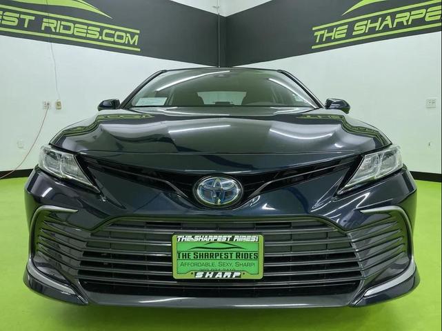 Photo of 2021 Blue Toyota Camry