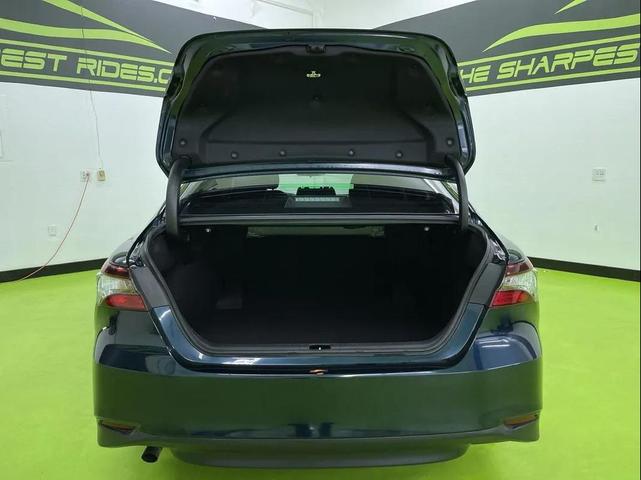 Photo of 2021 Blue Toyota Camry