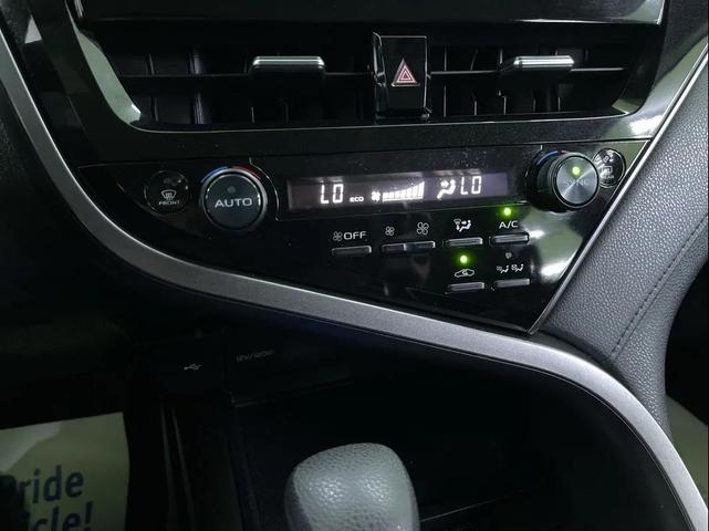 Photo of 2021 Blue Toyota Camry