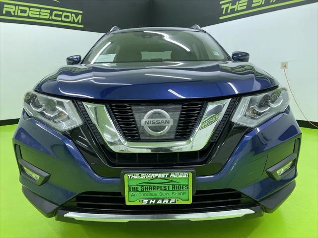 Photo of 2017 Blue Nissan Rogue