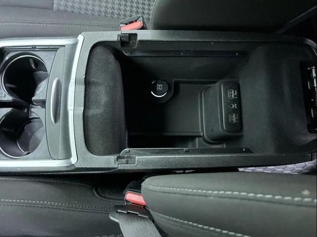 Photo of 2022 Black Dodge Charger