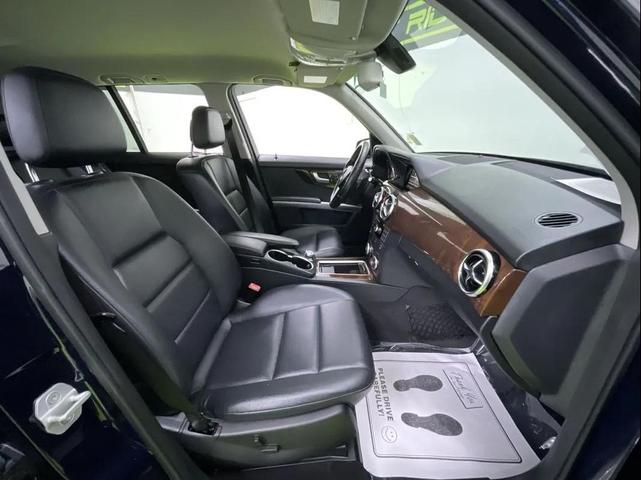 Photo of 2015 Blue Mercedes-Benz GLK-Class