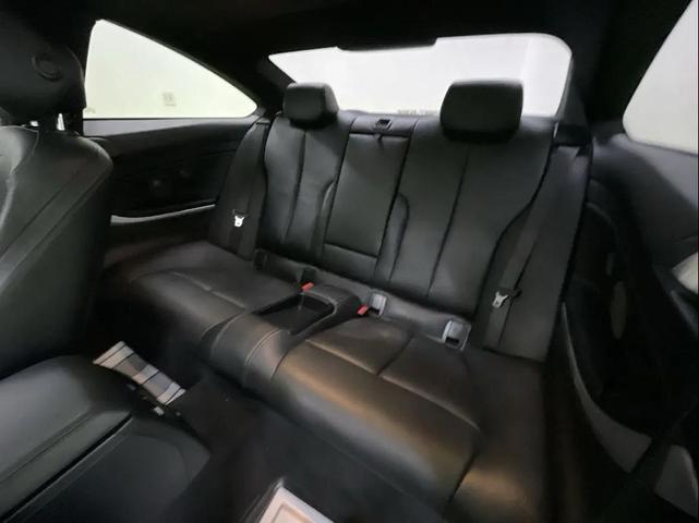 Photo of 2018 Gray BMW 430