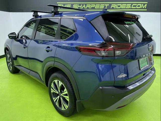 Photo of 2022 Blue Nissan Rogue