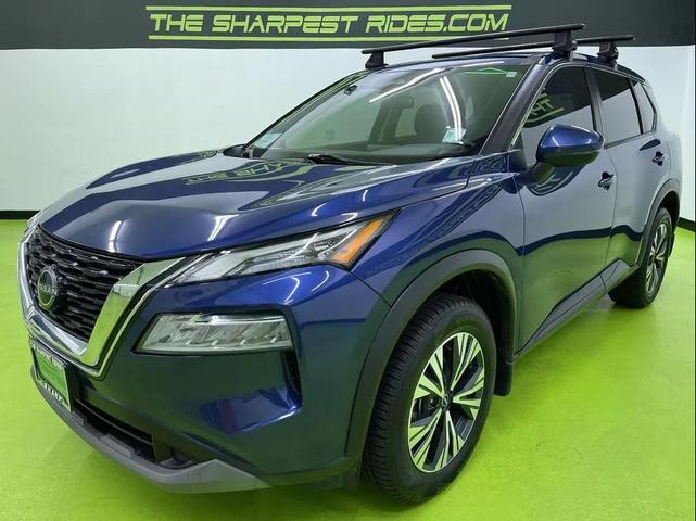 Photo of 2022 Blue Nissan Rogue