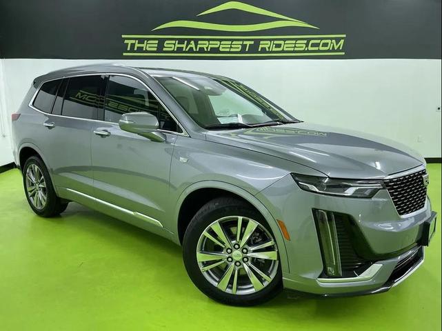 Photo of 2024 Silver Cadillac XT6