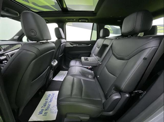 Photo of 2024 Silver Cadillac XT6