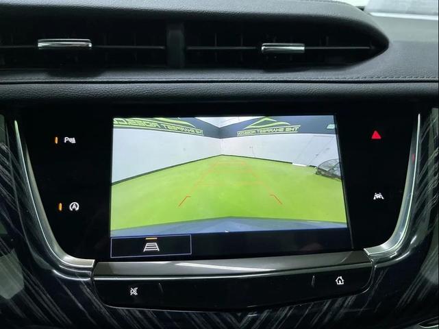 Photo of 2024 Silver Cadillac XT6