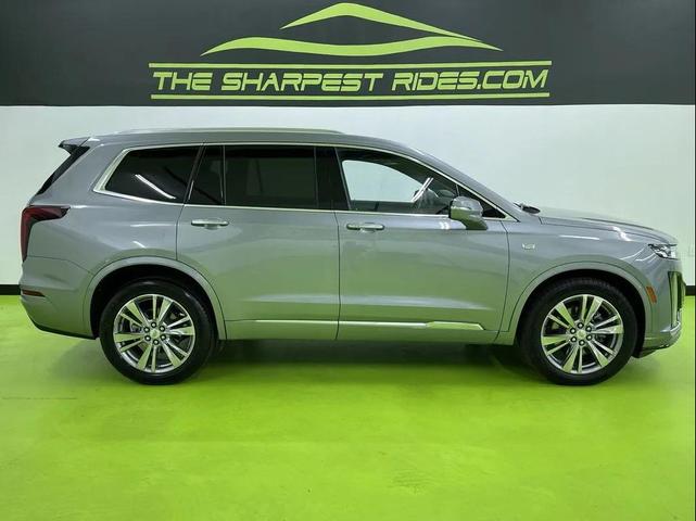 Photo of 2024 Silver Cadillac XT6