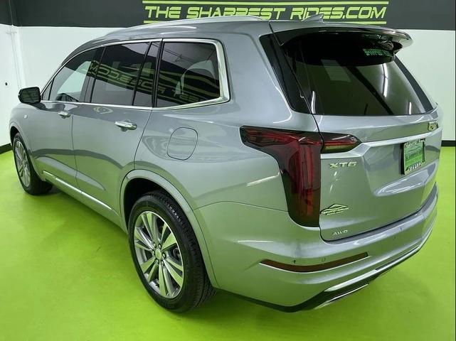 Photo of 2024 Silver Cadillac XT6