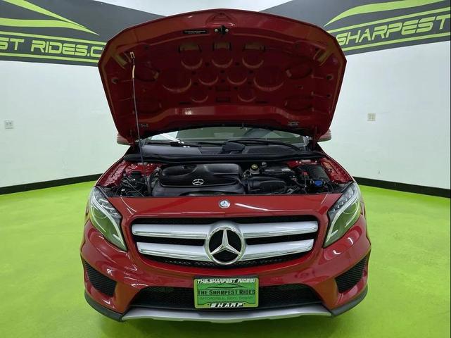 Photo of 2015 Red Mercedes-Benz GLA-Class