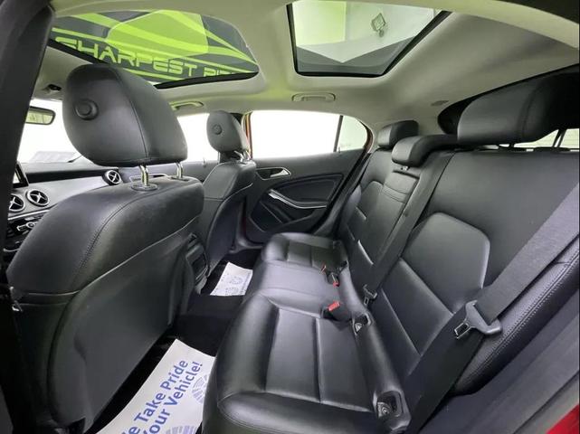 Photo of 2015 Red Mercedes-Benz GLA-Class