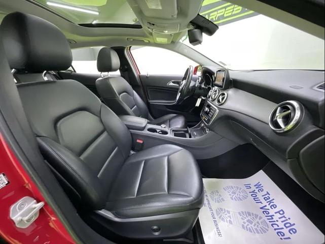 Photo of 2015 Red Mercedes-Benz GLA-Class
