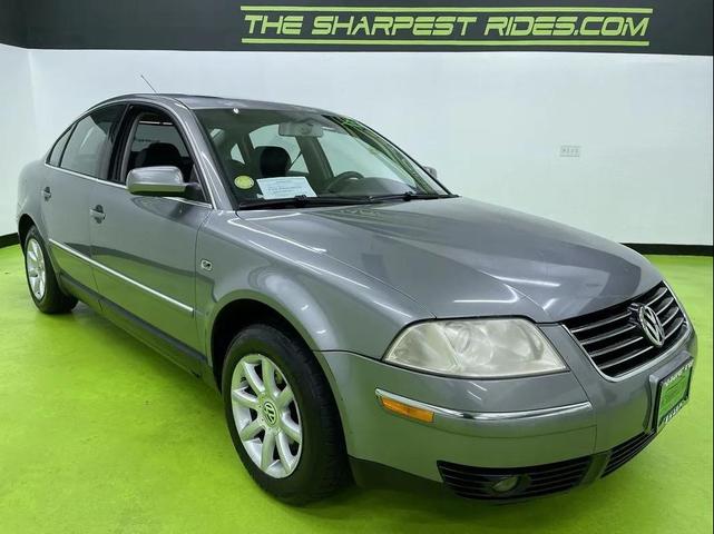 Photo of 2004 Black Volkswagen Passat