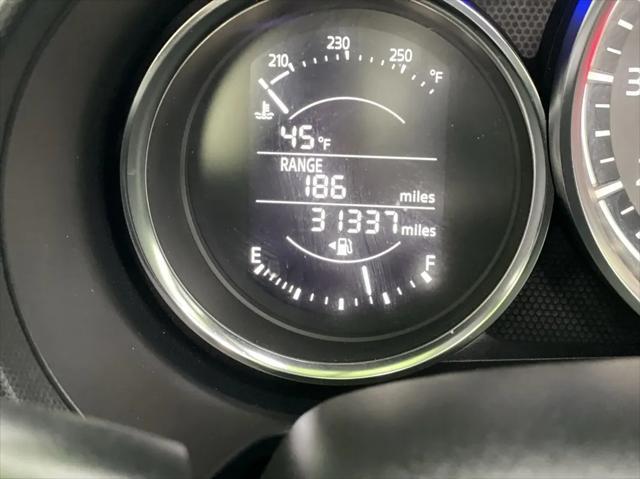 Photo of 2020 White Mazda MX-5 Miata