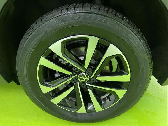 Photo of 2022 Black Volkswagen Tiguan