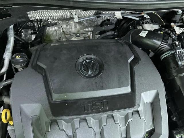Photo of 2022 Black Volkswagen Tiguan