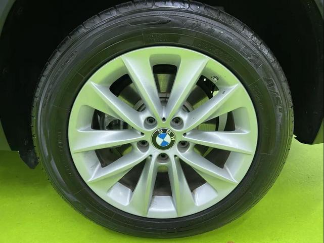 Photo of 2017 Gray BMW X3