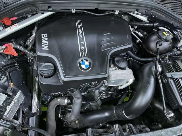 Photo of 2017 Gray BMW X3