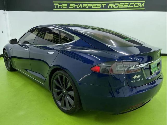 Photo of 2016 Blue Tesla Model S