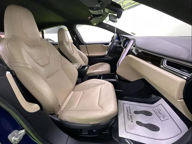 Photo of 2016 Blue Tesla Model S