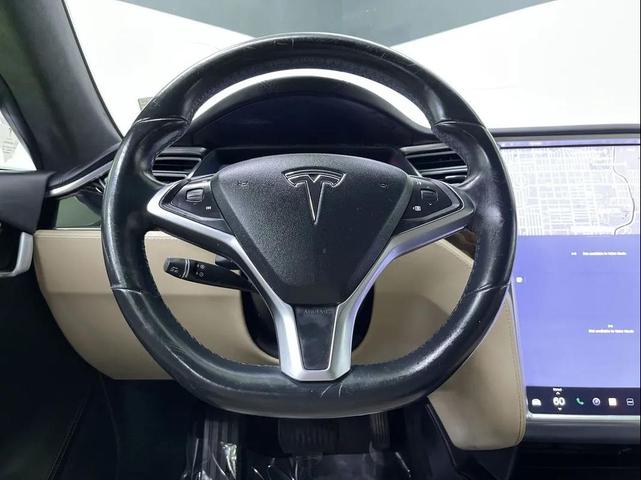Photo of 2016 Blue Tesla Model S