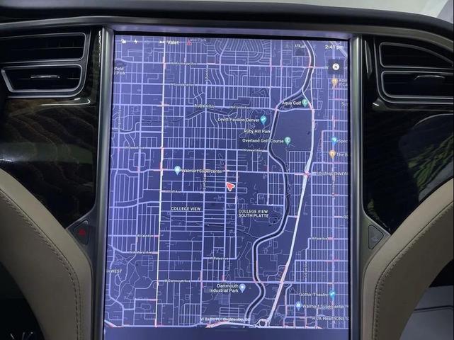 Photo of 2016 Blue Tesla Model S