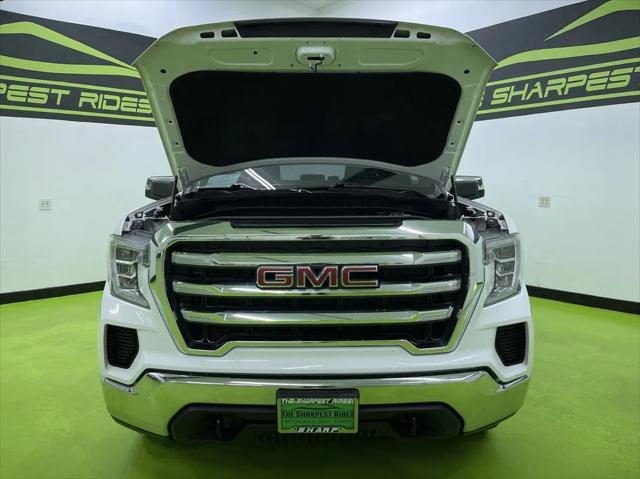 Photo of 2019 White GMC Sierra 1500