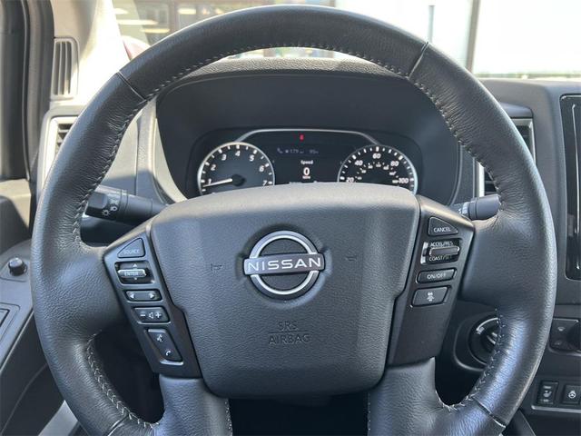 Photo of 2023 Super Black Nissan Frontier