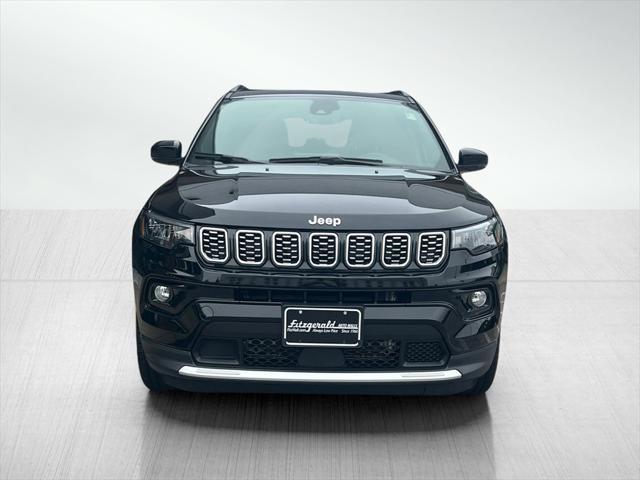 Photo of 2024 Diamond Black Crystal Pearlcoat Jeep Compass