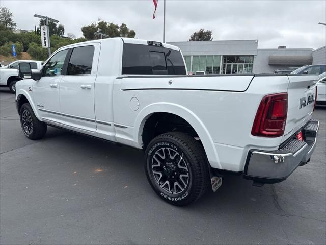 Photo of 2025 Bright White RAM 2500