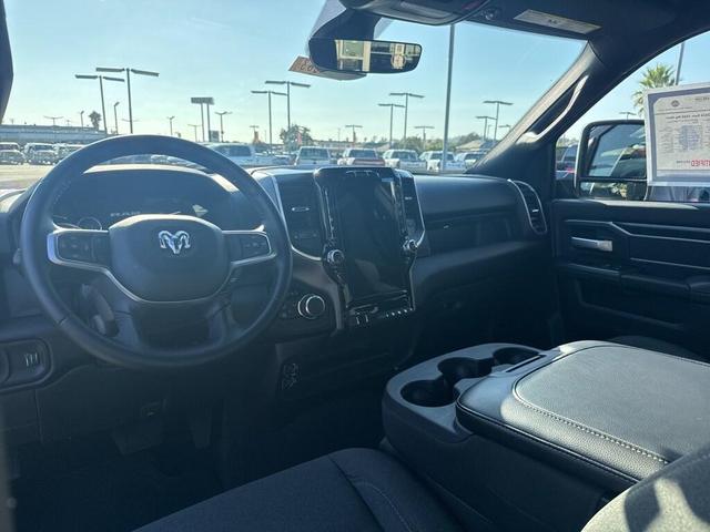 Photo of 2024 Diamond Black Crystal Pearlcoat RAM 2500