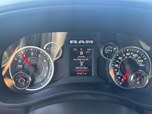 Photo of 2024 Diamond Black Crystal Pearlcoat RAM 2500