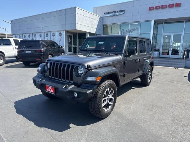 Photo of 2024 Granite Crystal Jeep Wrangler