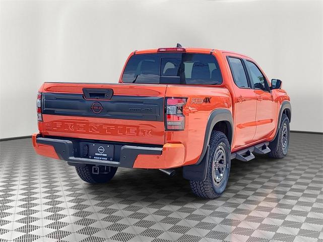 Photo of 2025 Afterburn Orang Nissan Frontier