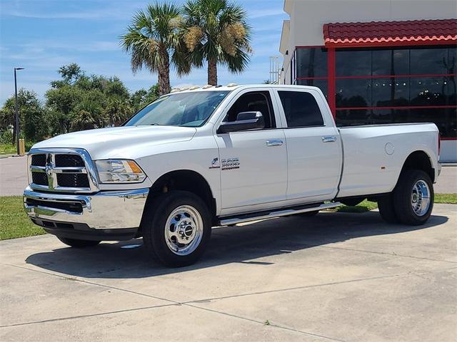 Photo of 2014 Bright White Clearcoat RAM 3500